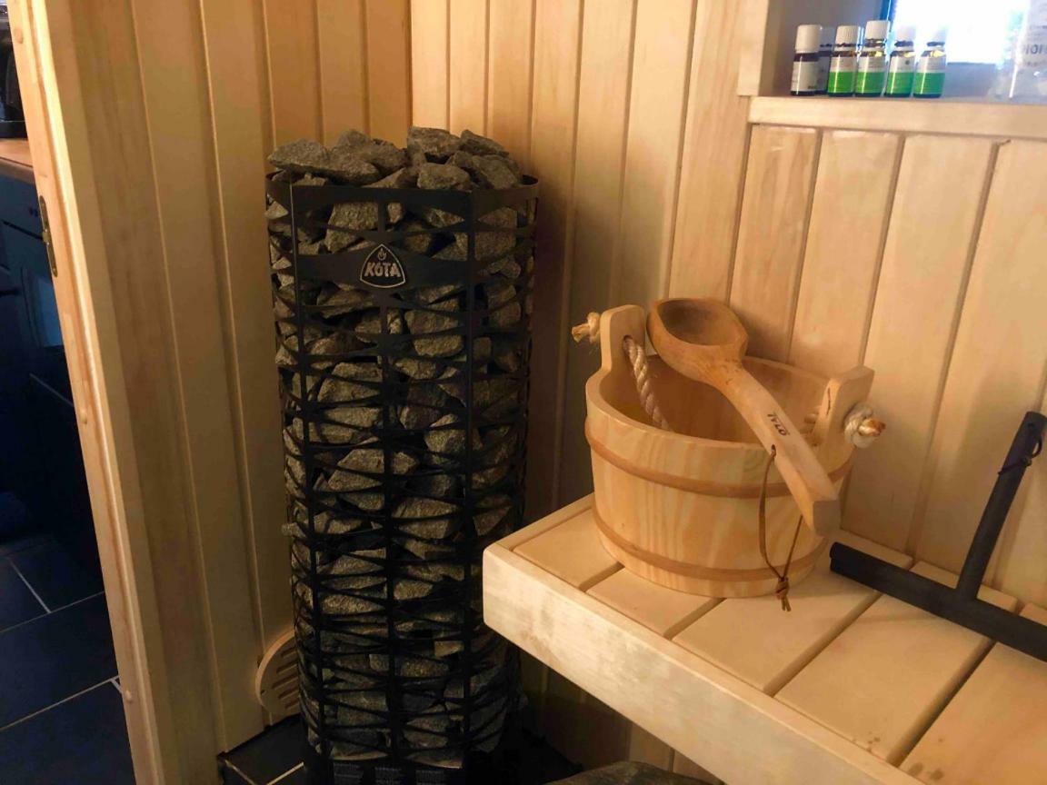 Lovely Studio Apartment Seaview & Private Sauna ليروم المظهر الخارجي الصورة