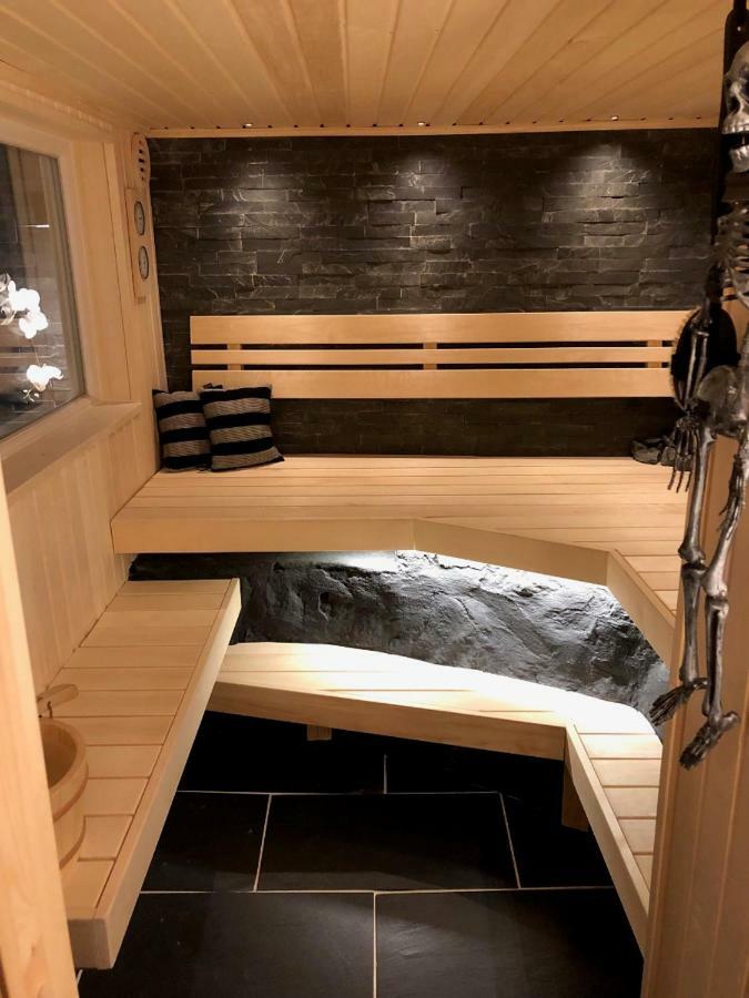 Lovely Studio Apartment Seaview & Private Sauna ليروم المظهر الخارجي الصورة